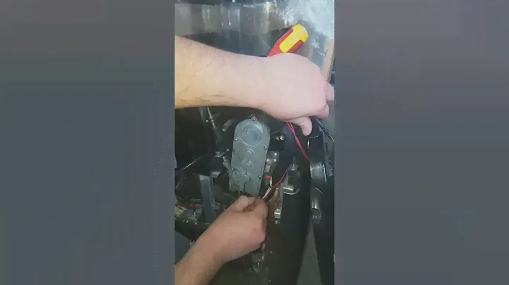Слаш замена редуктора аппарата.
